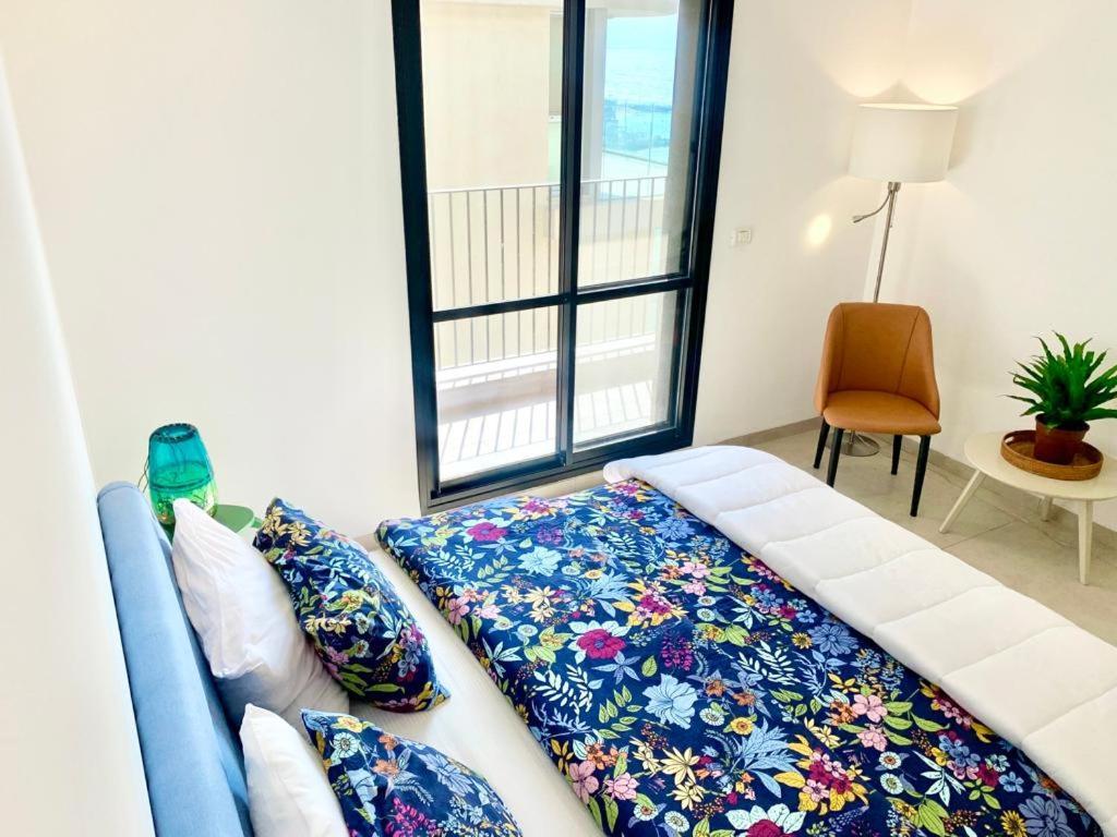 Beach Place Apartments Haifa Luaran gambar