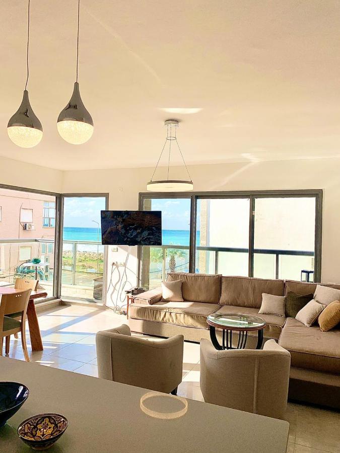 Beach Place Apartments Haifa Luaran gambar