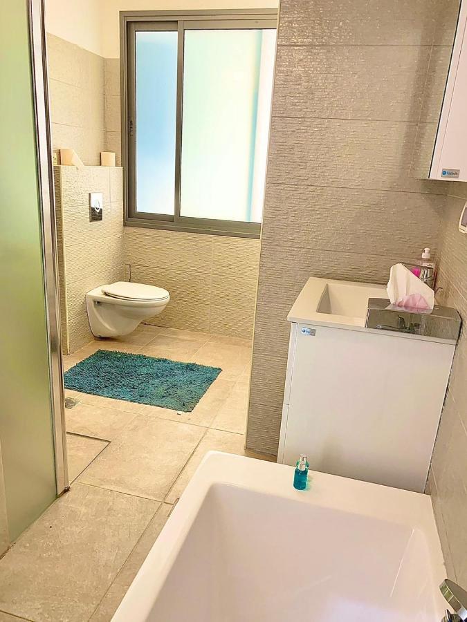 Beach Place Apartments Haifa Luaran gambar